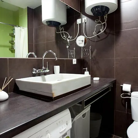 Borrell - Near Ramblas Апартаменты *