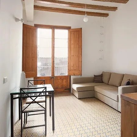 Borrell - Near Ramblas Апартаменты *