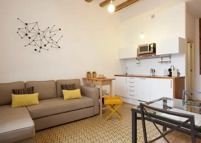 Borrell - Near Ramblas Apartament