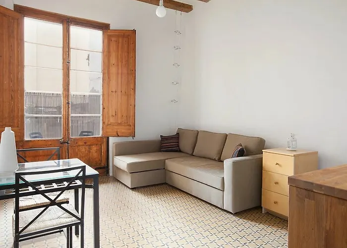 Borrell - Near Ramblas Apartament
